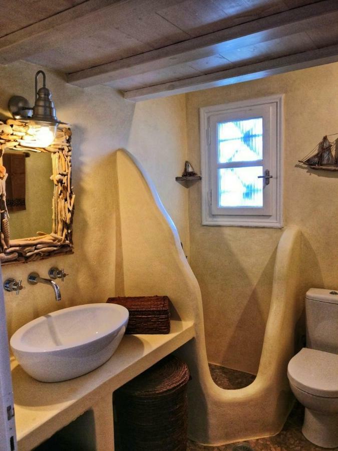 Laggades Relaxing House Villa Tinos ภายนอก รูปภาพ