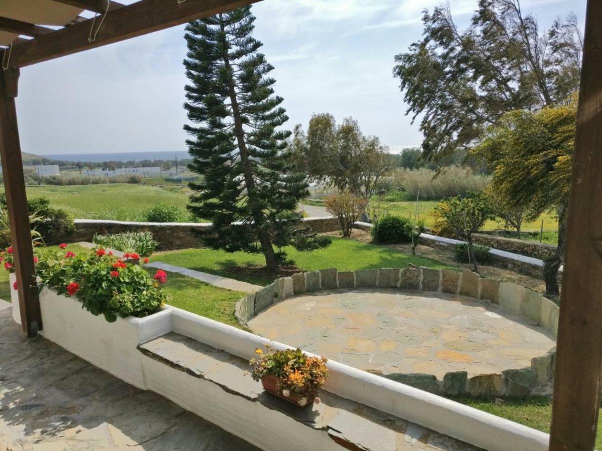 Laggades Relaxing House Villa Tinos ภายนอก รูปภาพ