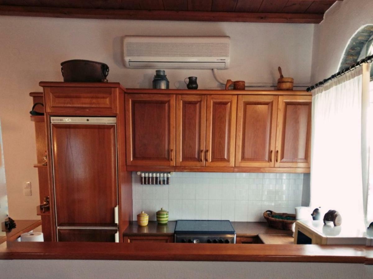 Laggades Relaxing House Villa Tinos ภายนอก รูปภาพ